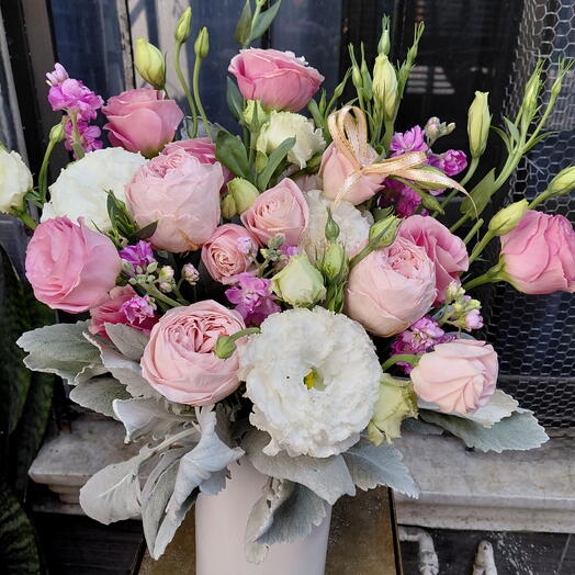 Rosas y peonias eternas