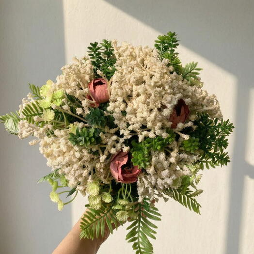 Ramo Nube Artificial – Bouquet Decorativo Elegante con Flores Blancas y Suculentas