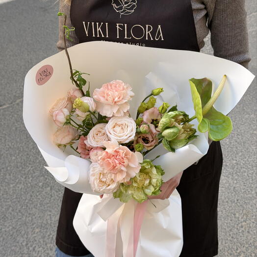 Nowoczesny bukiet wiosenny z anturium