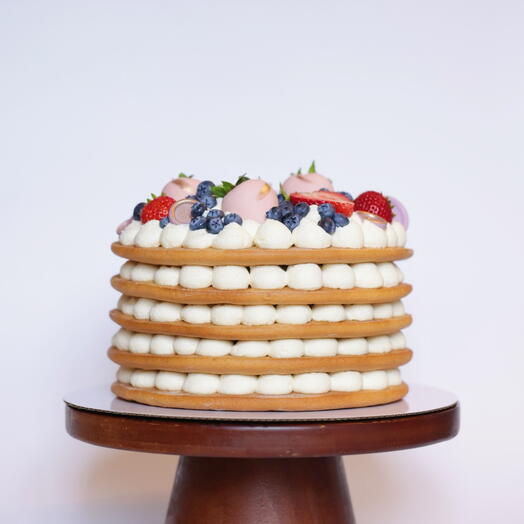 HONEY CAKE – CLASSIC LAYERED DESSERT