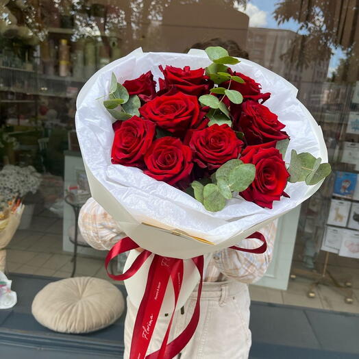 Bouquet of red roses 9 pcs with eucalyptus