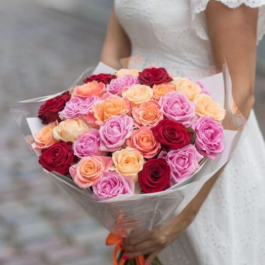 25 mixed roses bouquet