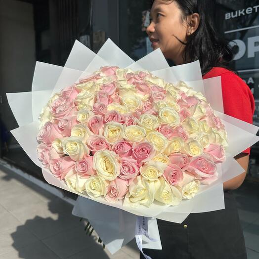 Bouquet 101 mix roses