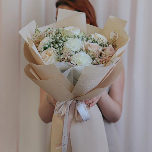 Nude Bouquet