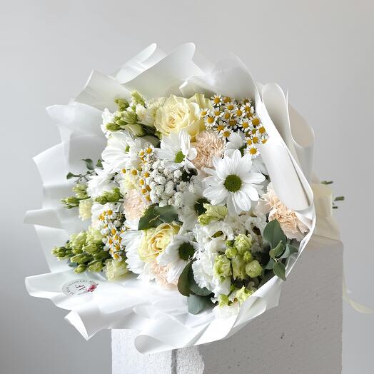 White bouquet