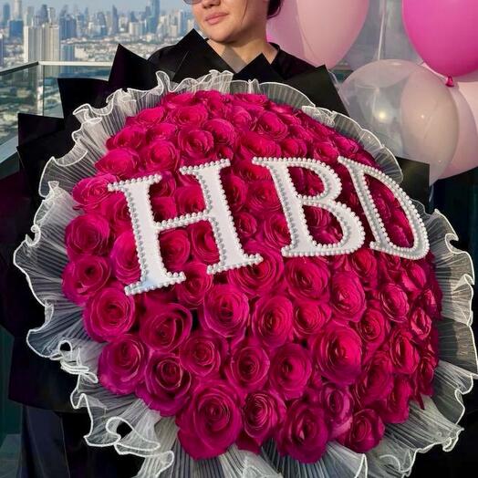 101 deep pink roses. Букет из 101 ярко-розовой розы
