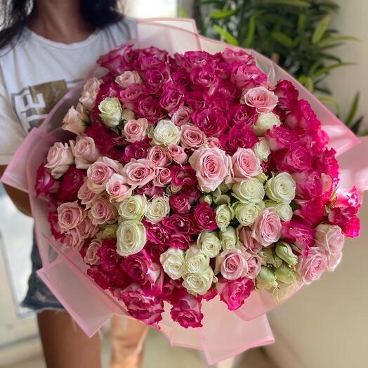 Разноцветные спрей-розы