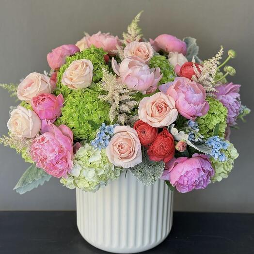 "Роскошная элегантность сада"