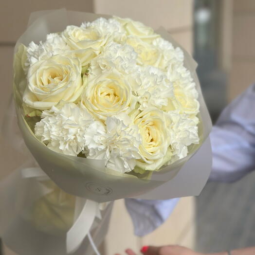 White bouquet
