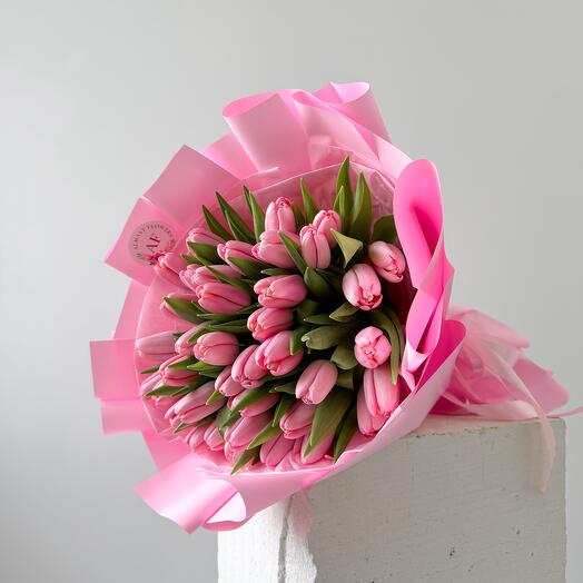 41 pink tulips bouquet