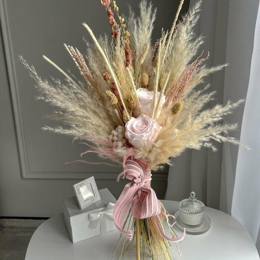 Trockenblumenstrauss "Rosenhauch der Liebe"