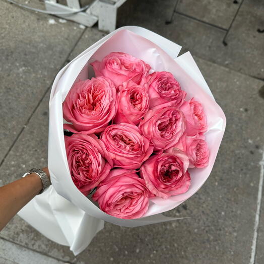 11 Pink Expression раушан букеті