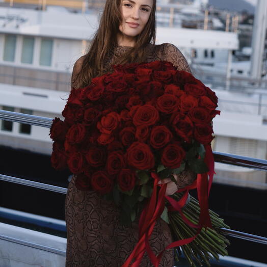 101 Red roses