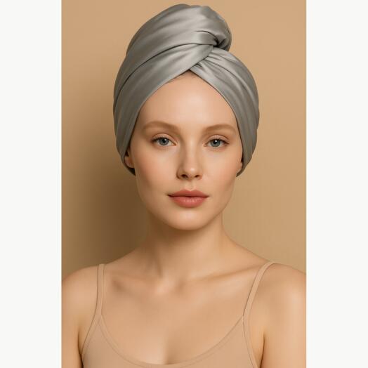 Artista - Hair-drying turban with mulberry silk and microfiber - A gift she never received before