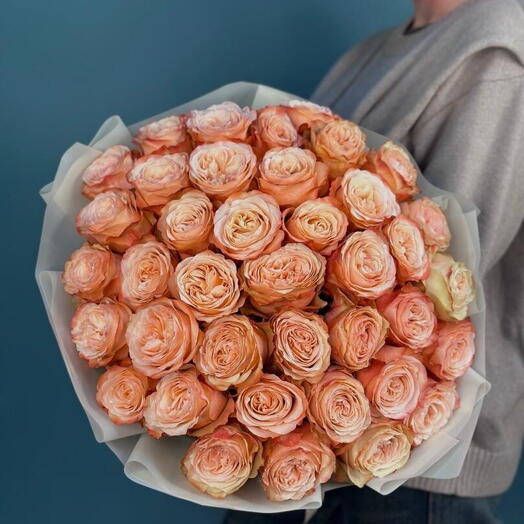 Букет с пионовидных роз