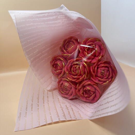 Букет розови шоколадови божури