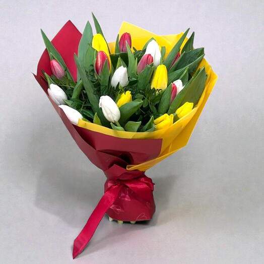 Bouquet of 15 tulips