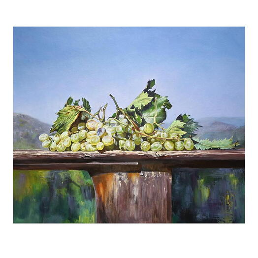 Belo grozđe u letnjem svetlu