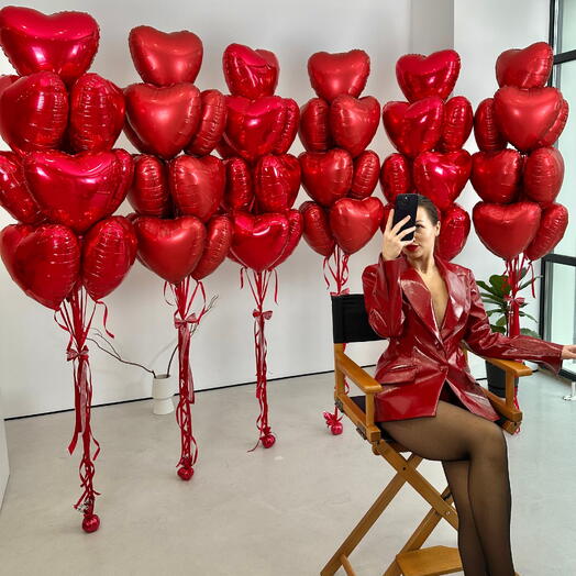 6 Bouquets of 10 Hearts Each