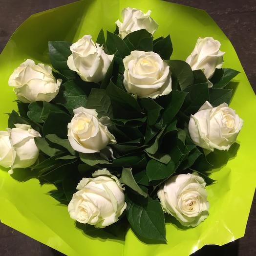 White roses with green