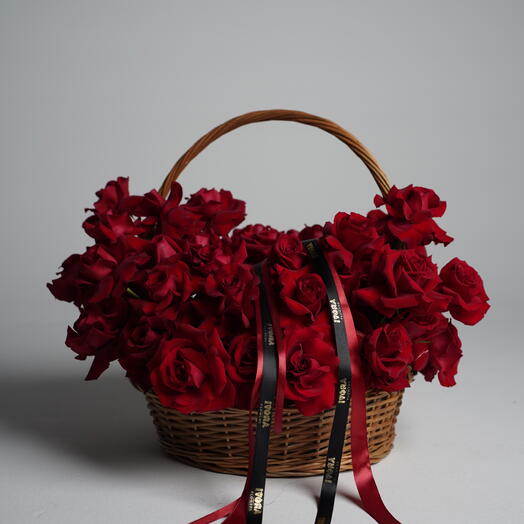 Roses freedom in basket