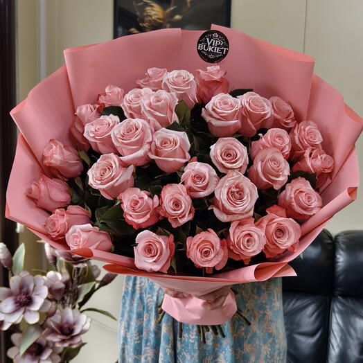 Bouquet of pink roses