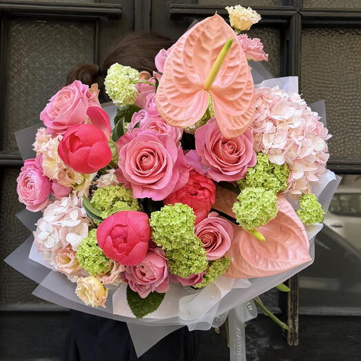 Roses, Anturium, Viburnum