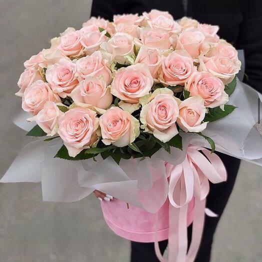 Flowers in a box "Delicate Roses"