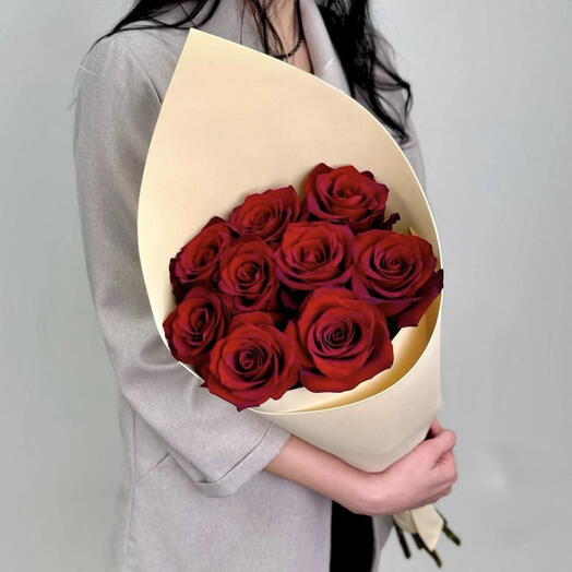 9 Эквадорских роз