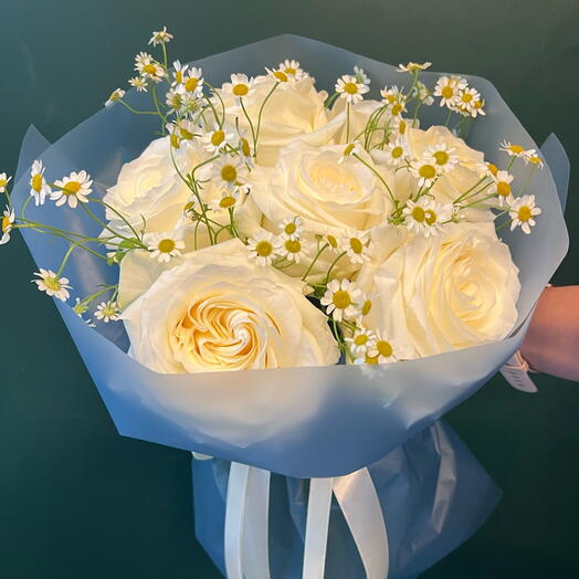 Delicate bouquet white roses