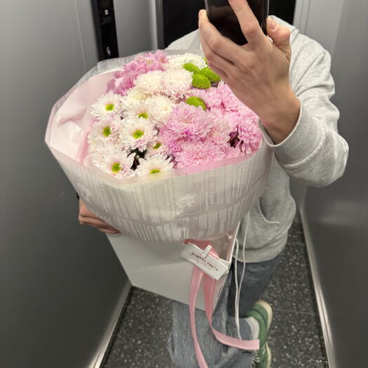 Hortensiya xrizantema ilə