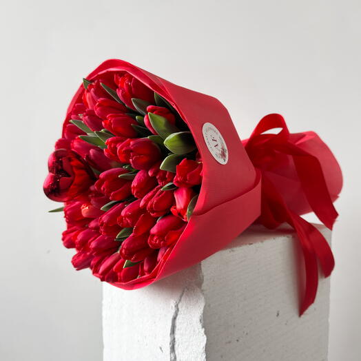 51 red tulips with heart