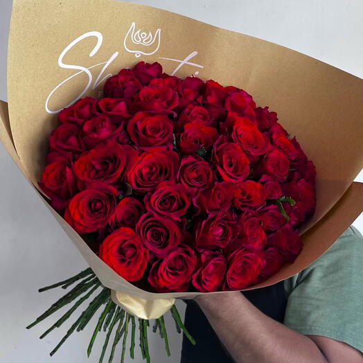 50 Red Roses