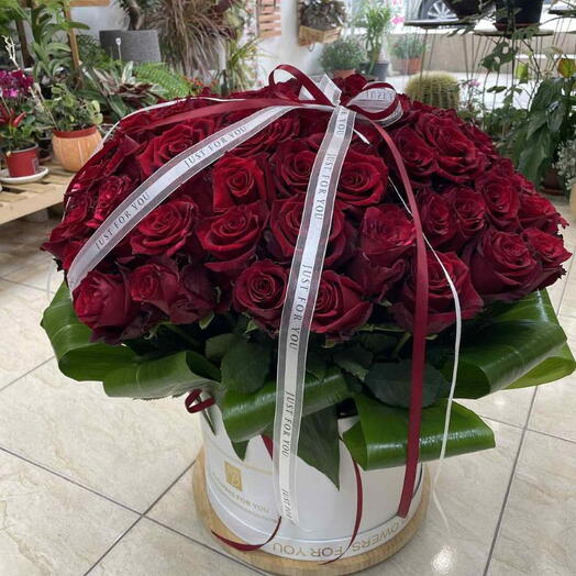 51  red roses luxury bouquet