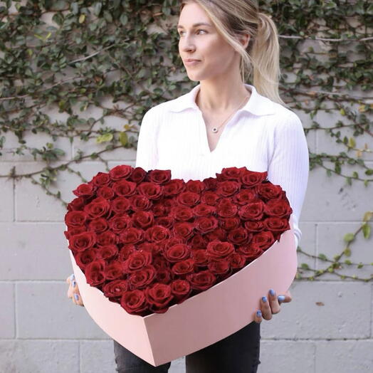 Үлкен қызыл раушандар Жүрек