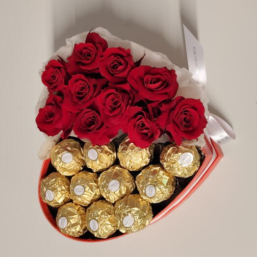 Herzbox mit Rosen   Ferrero Rocher