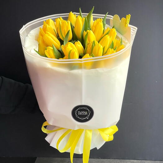 Yellow 29 tulips 💛
