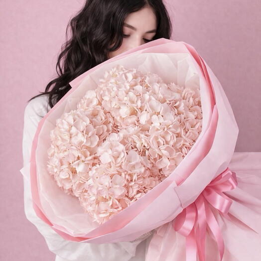 🌸 Bouquet of 5 hydrangeas