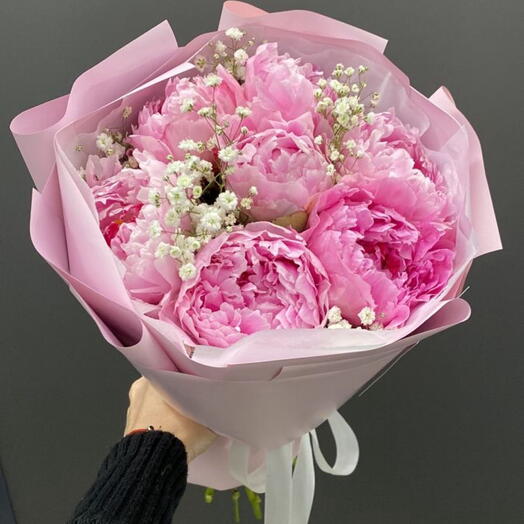 Пионы в розовом оформлении