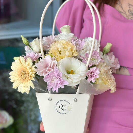 Bag with flowers
