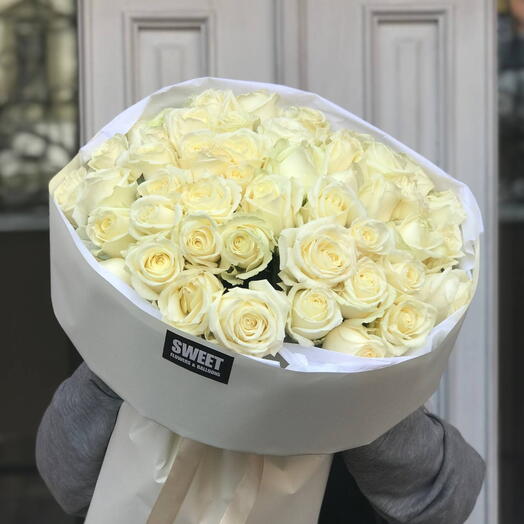 51 White Roses