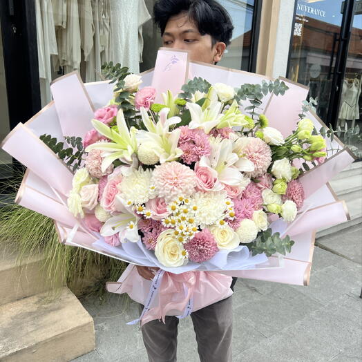 Sweet Pink Mix White Flowers Big Bouquet
