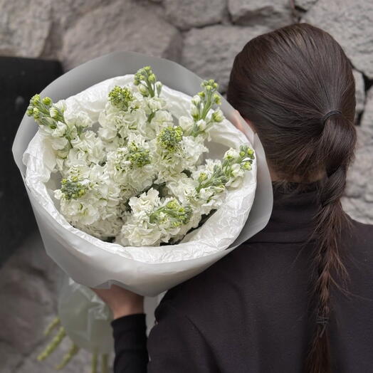 Ароматный букет  маттиолы (11 штук)