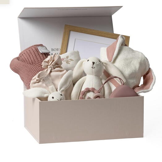 Gift box for newborn girl Deluxe