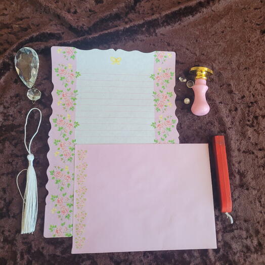 Jocelyn stationary set