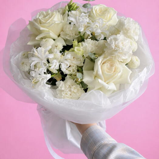 💐 Bouquet in white colour