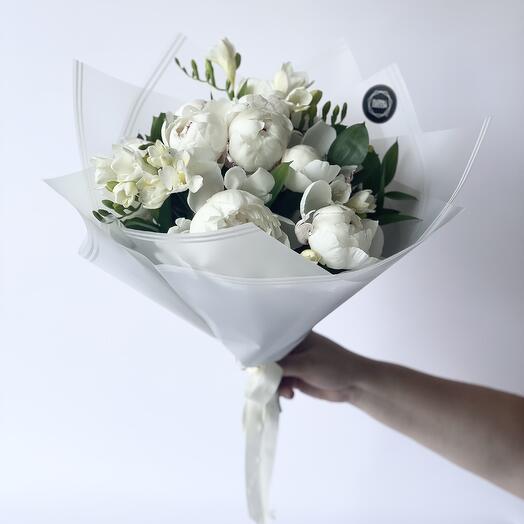 Spring White Peony 9