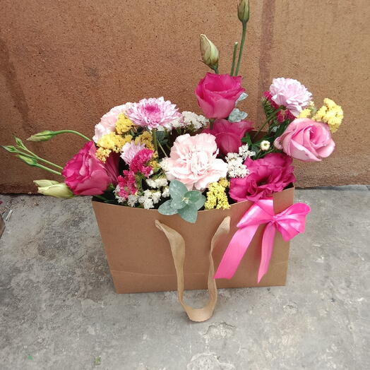 Bolsa con flores