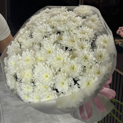 Ramo de crisantemos blancos