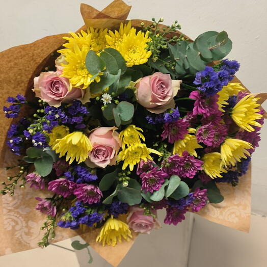 Yellow and pink bouquet